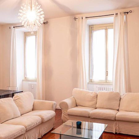 Appartamento Superhouse Piazza Duomo Area ميلان المظهر الخارجي الصورة