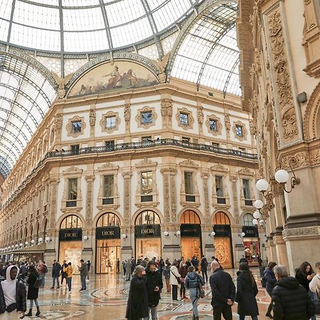 Appartamento Superhouse Piazza Duomo Area ميلان المظهر الخارجي الصورة