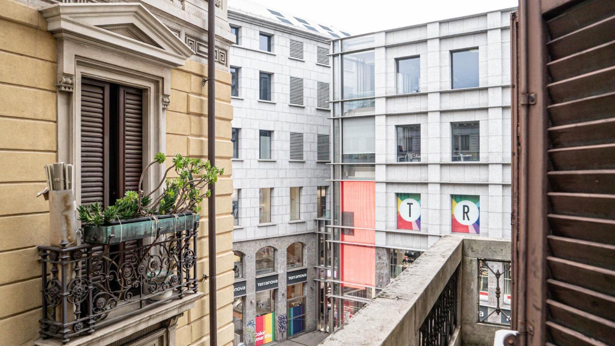 Appartamento Superhouse Piazza Duomo Area ميلان المظهر الخارجي الصورة
